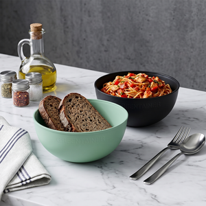 Greentainer plastic bowls for salad, noodles, soup and serving